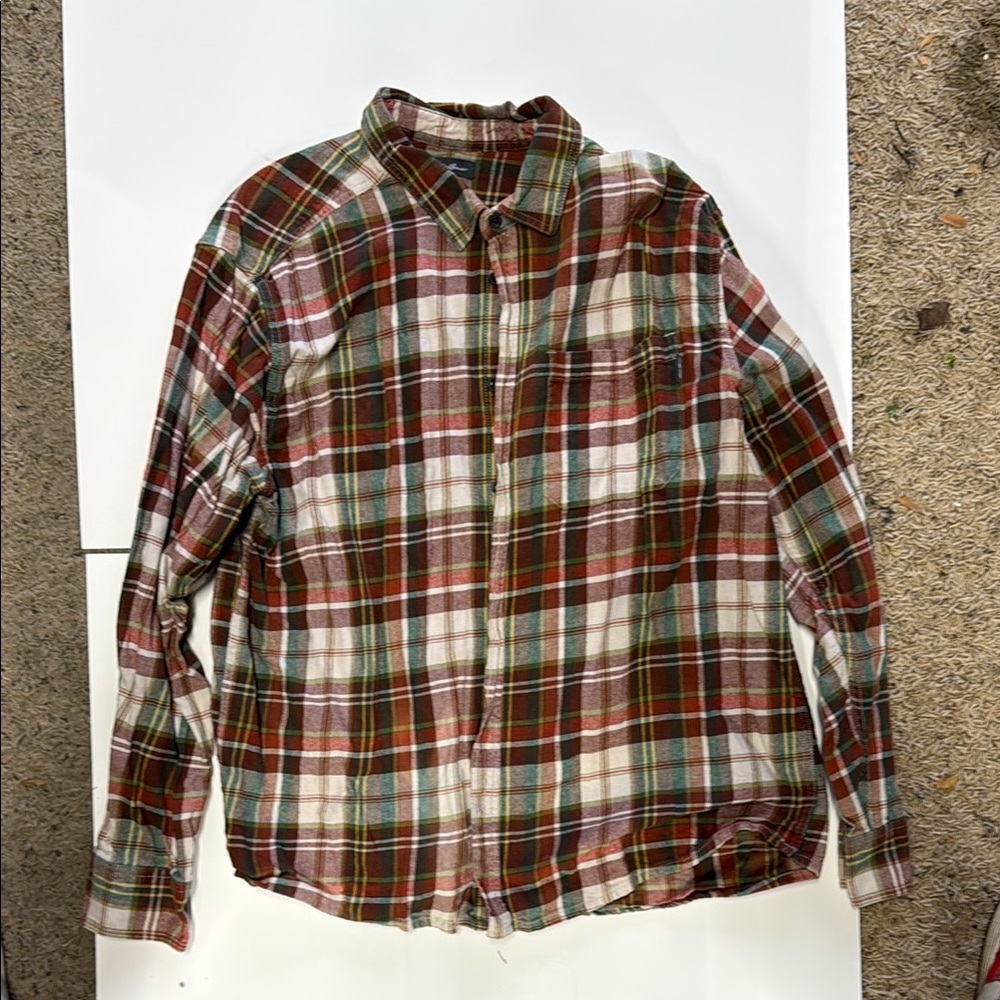 Eddie Bauer Red and Green Casual Button Down Shirt